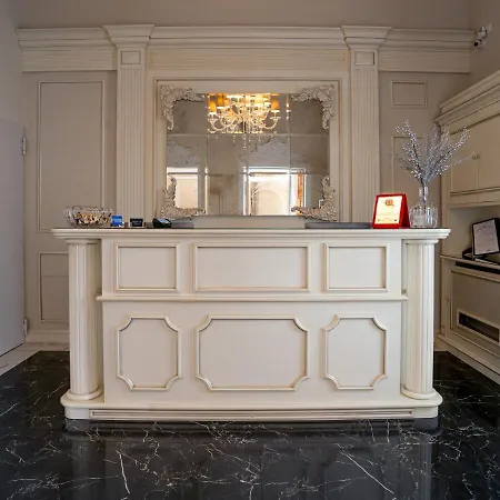 The Moon Boutique & 4* Firenze