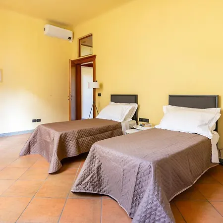 Verdi 11 Apartment
