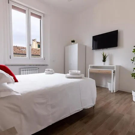 Cavour Apartment *
