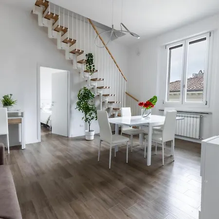 Cavour Apartment Florence