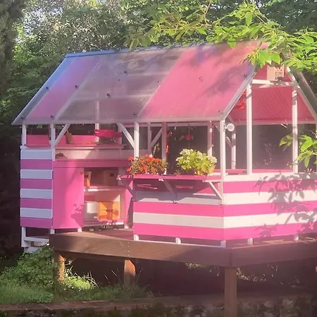 Casa Nel Verde Con Giardino E Posto Auto