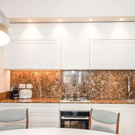 Apartment Raffaello By Prestige Florenz
