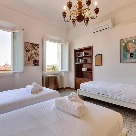 Santo Spirito 6 Apartment