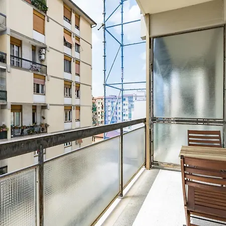 San Jacopino Roomy Flat With Balconies Florence