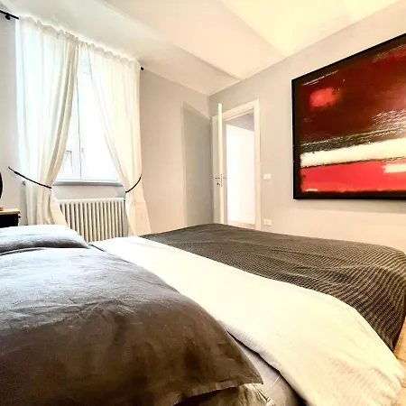 Apartment New Stylish 3-room On Lungarno