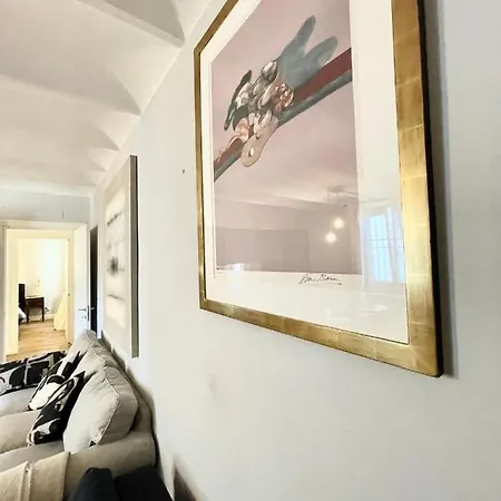 Apartment New Stylish 3-room On Lungarno *