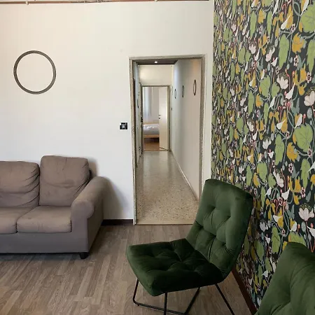 Apartment Faenza 79 Florence