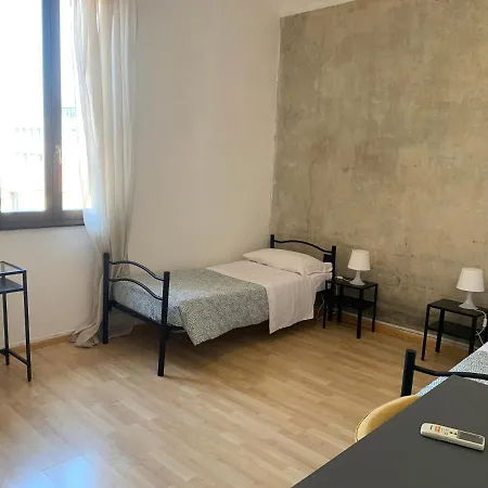 Apartment Faenza 79 Florence