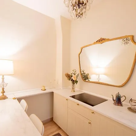 Apartment Romantica Residenza Sull'arno