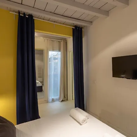 Pinti Patio Apartment *
