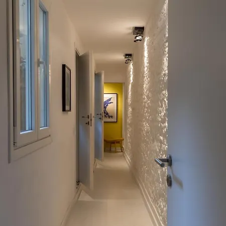 Pinti Patio Apartment Florence