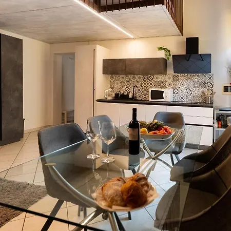 Via Ricasoli Apartamento *