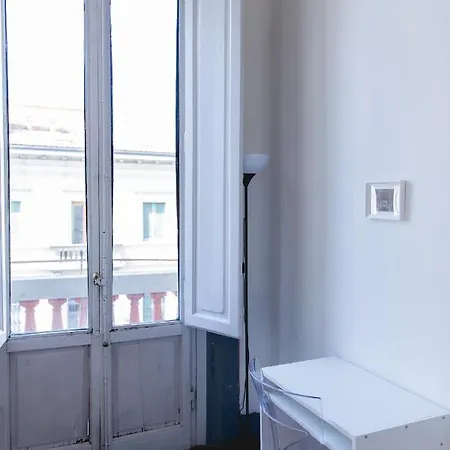 Comfy Big Outside Ztl Apartment *
