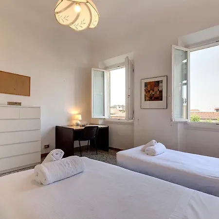 Santo Spirito 6 Apartment