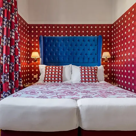 Mate Luca, Hotel 4*