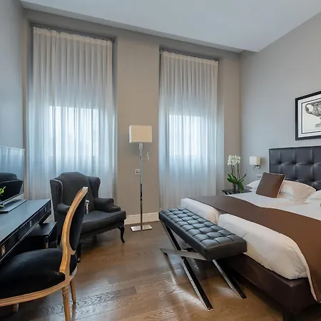 Hotel Roma 4*
