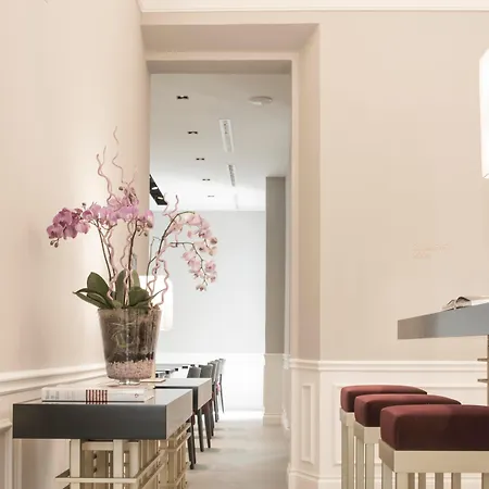 Palazzo Castri 1874 & 4*