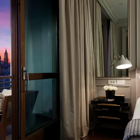 Hotel Portrait - Lungarno Collection 5*