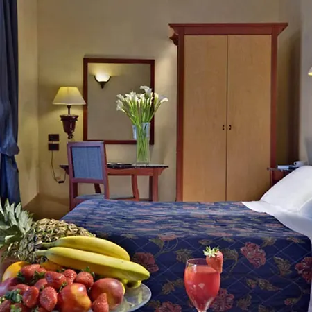 Corona D'italia Hotel 3*