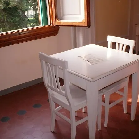 Michelangiolo Aparthotel