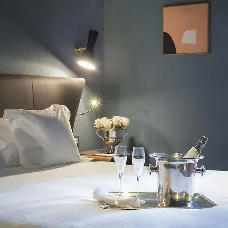 Hotel Garibaldi Blu