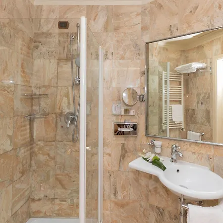 Hotel Adler Cavalieri Hotel-private & Gym Florence