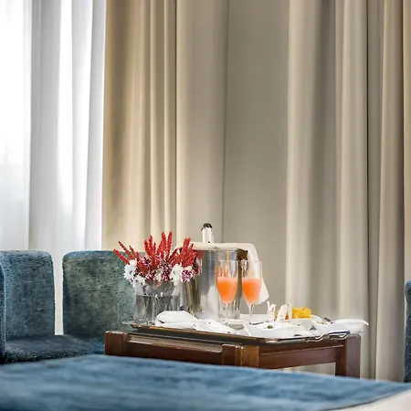 Rivoli Boutique 4* Флоренция