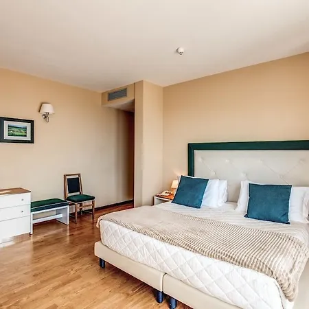 Hotel Demidoff Country