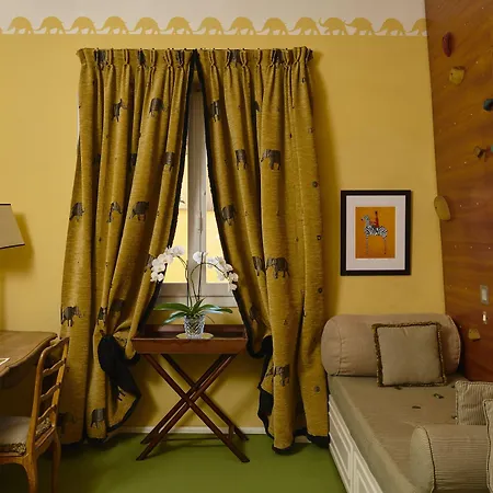 Casa Howard - Residenza D'epoca 3*