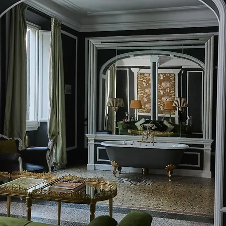 Casa Howard - Residenza D'epoca 3*