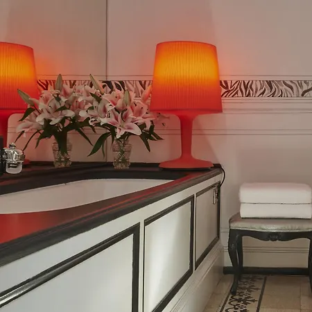 Casa Howard - Residenza D'epoca Hotel
