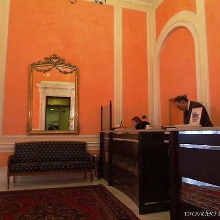 Otel La Fortezza Floransa