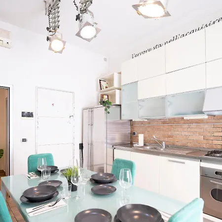 Stazione Smnart House *