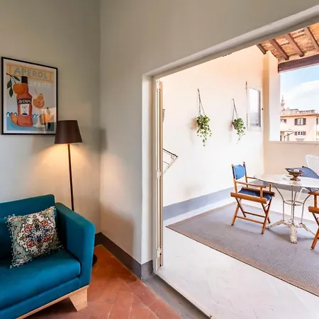 La Loggia Loves