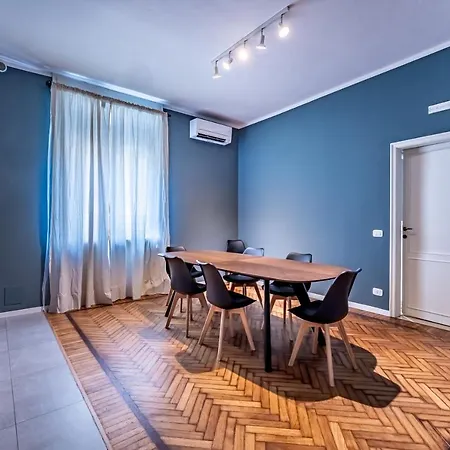 Yid Lamarmora Luxury Contemporary * Florencia