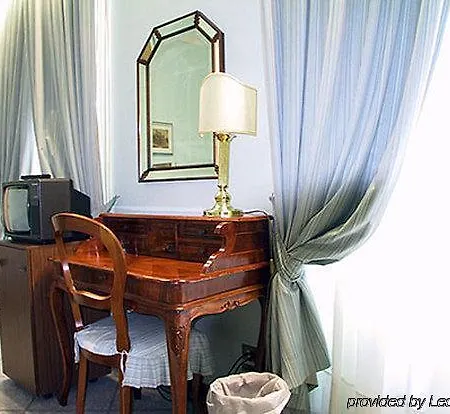 Goldoni Hotel 3*