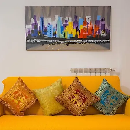 Apartment Bravo Horse Modern In