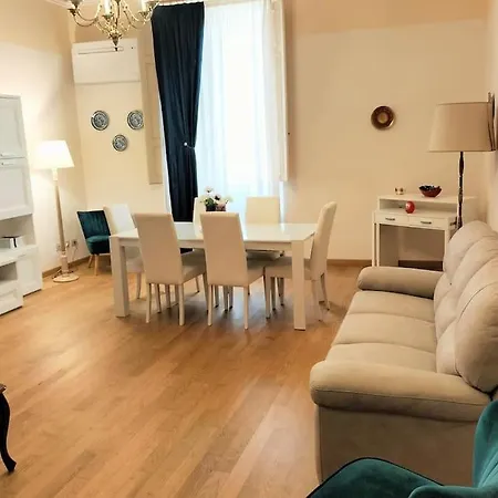 Apartment Ghibellina Elegant With 4 Bedrooms *