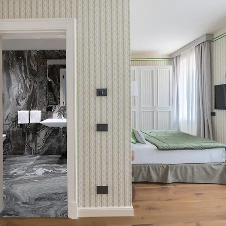 Palazzo Signoria Luxury 10- Giuditta *