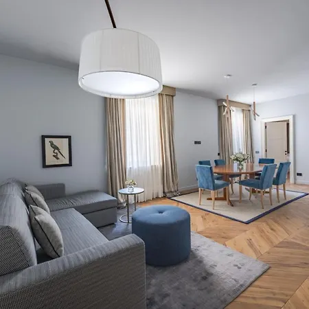 Palazzo Signoria Luxury 11-medusa Apartment Florence