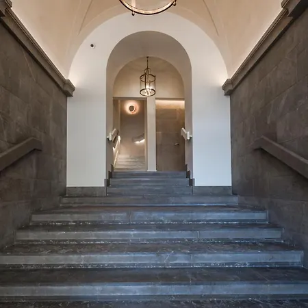 Palazzo Signoria Luxury 5 - Nettuno Apartment Florence