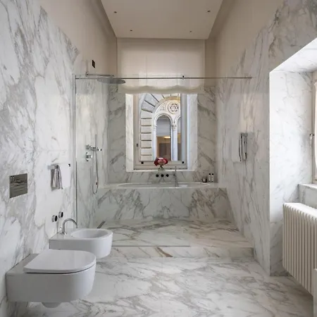 Palazzo Signoria Luxury 5 - Nettuno Apartment *