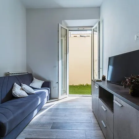 Studio 2_city Centre Apartment Florence