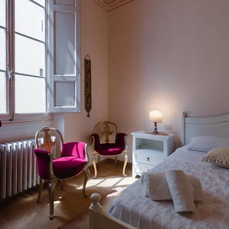 Apartment Ghibellina Elegant With 4 Bedrooms Florence