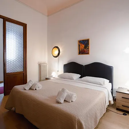 Apartment Ghibellina Elegant With 4 Bedrooms *