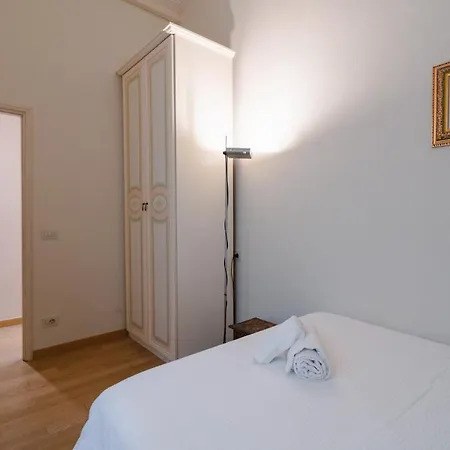 Apartment Ghibellina Elegant With 4 Bedrooms *
