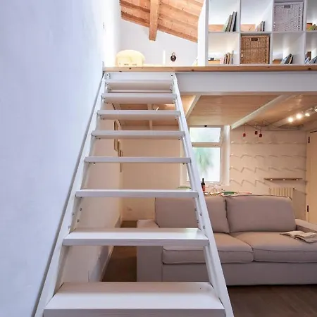 The Chianti Rooster Flat Apartment *