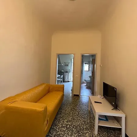Dalla Mirella Apartment *