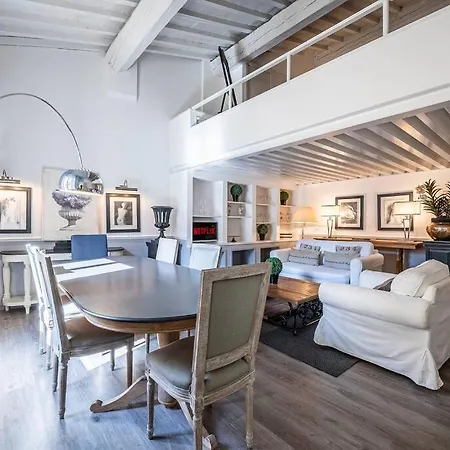 Ponte Vecchio Loft Ampio Ed Elegante