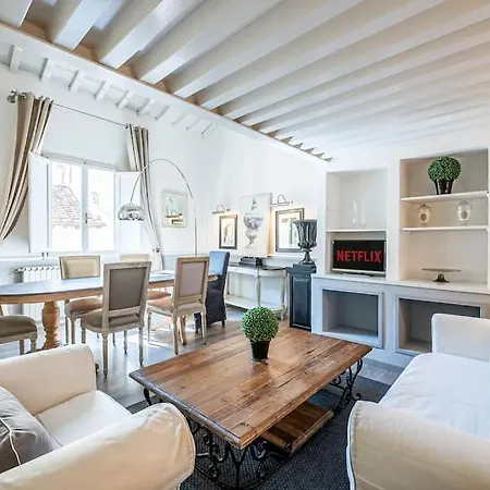 Ponte Vecchio Loft Ampio Ed Elegante *